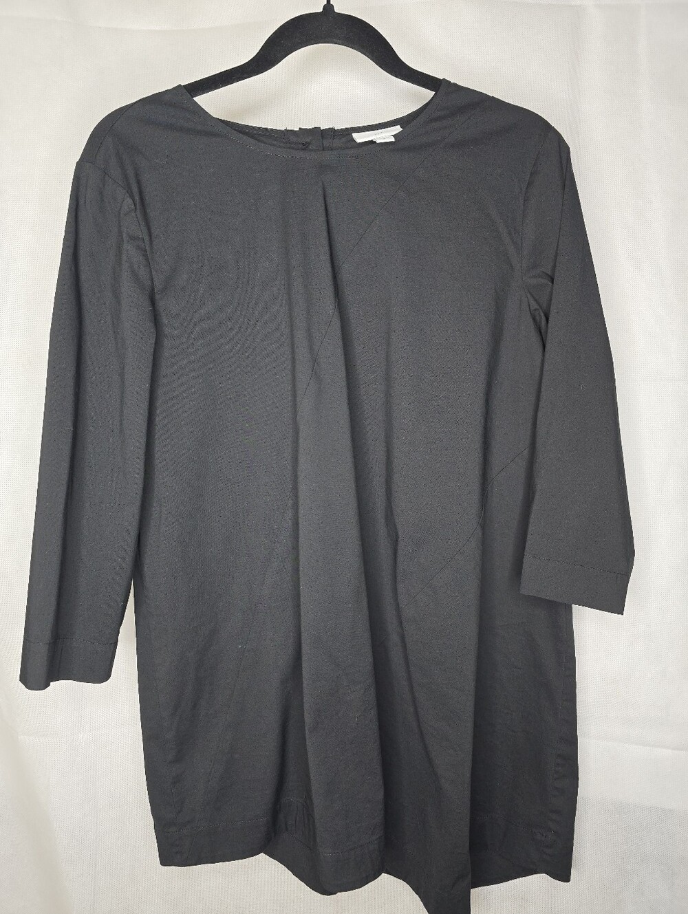 J. Jill Black Tunic Top 3/4 Sleeve Button Back Asymmetrical Hem Artsy Minimalist